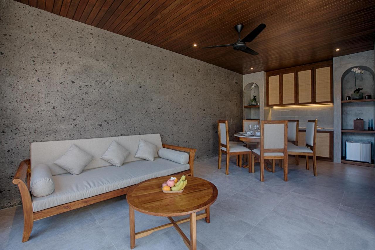 Taman Dharmawangsa Suites 누사두아 외부 사진