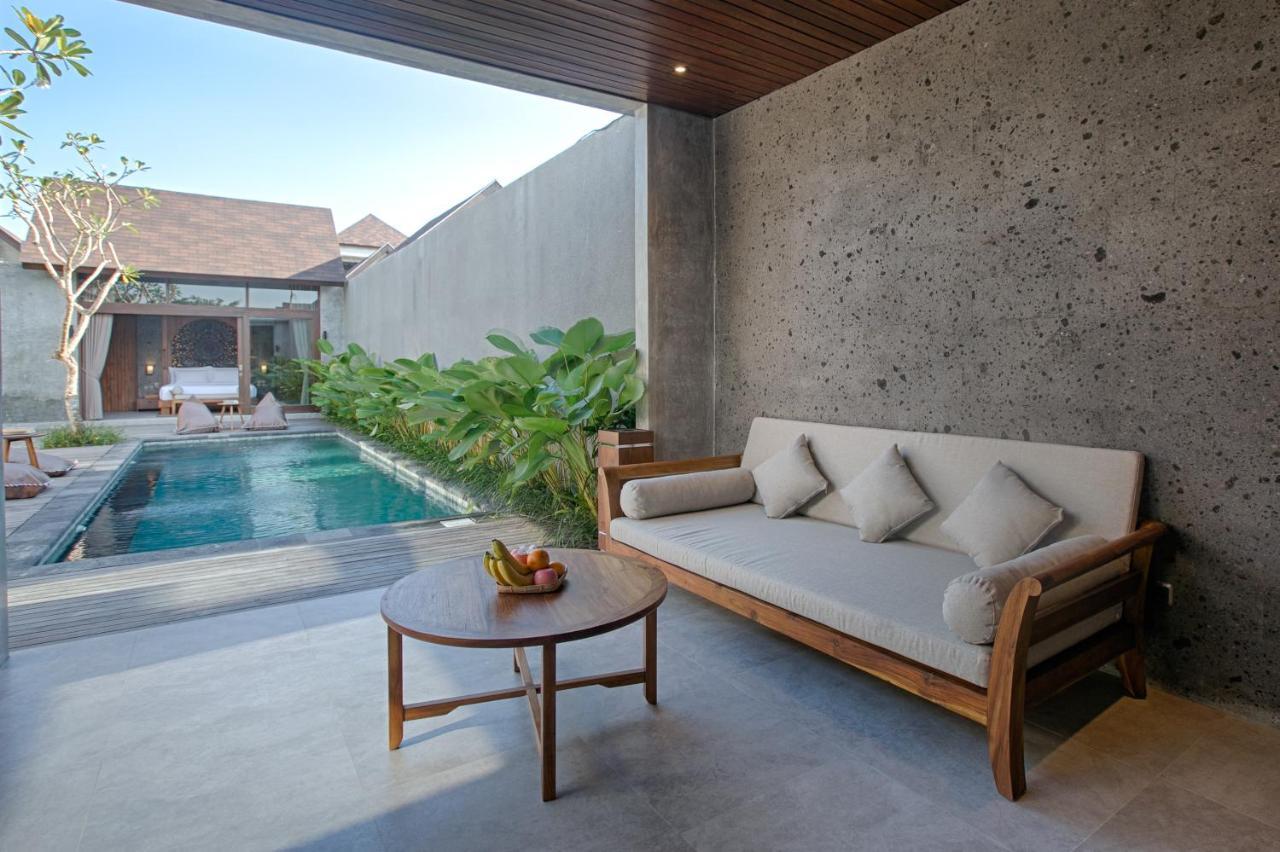 Taman Dharmawangsa Suites 누사두아 외부 사진