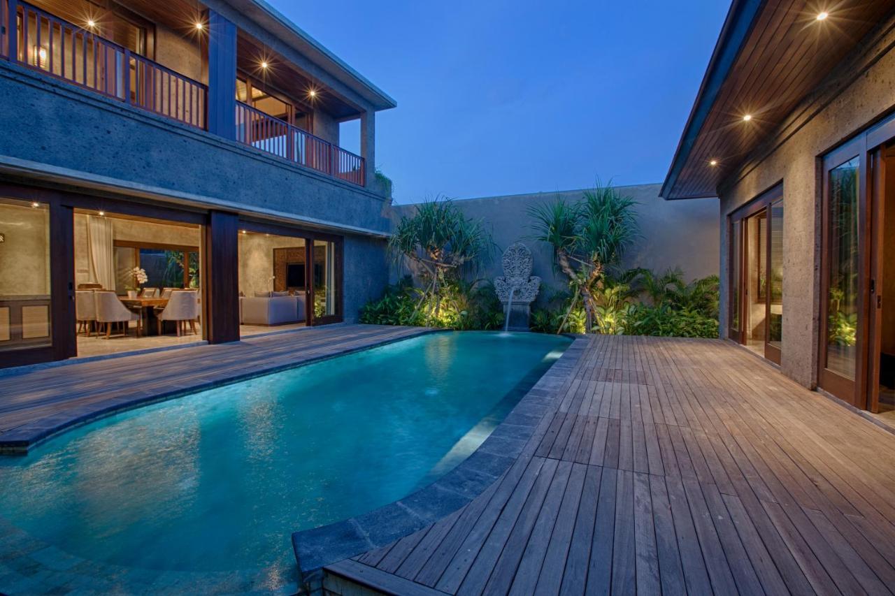 Taman Dharmawangsa Suites 누사두아 외부 사진
