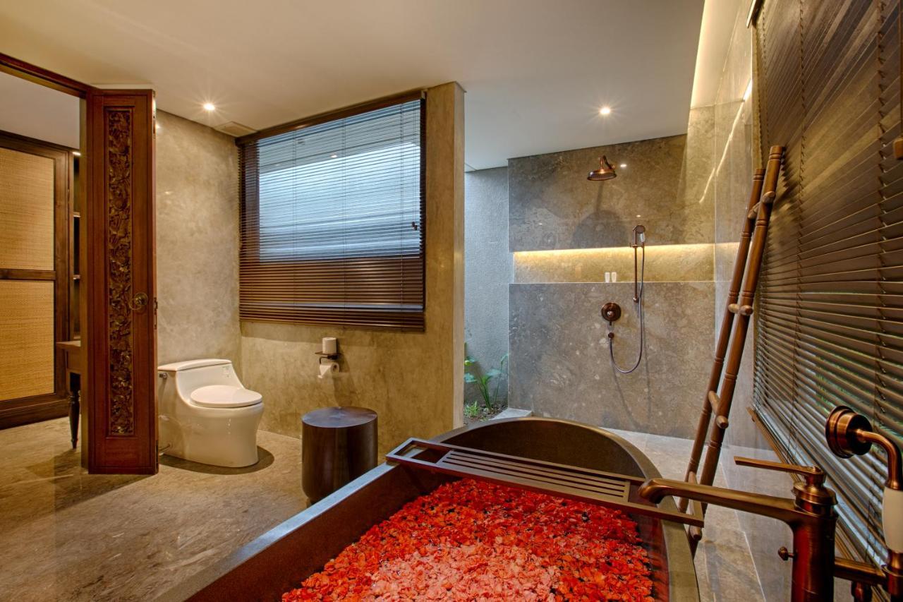 Taman Dharmawangsa Suites 누사두아 외부 사진