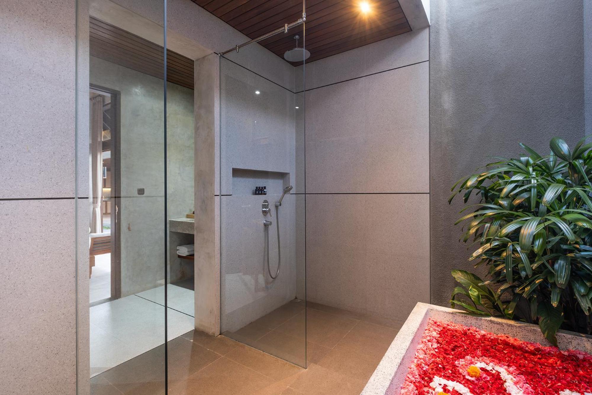 Taman Dharmawangsa Suites 누사두아 외부 사진